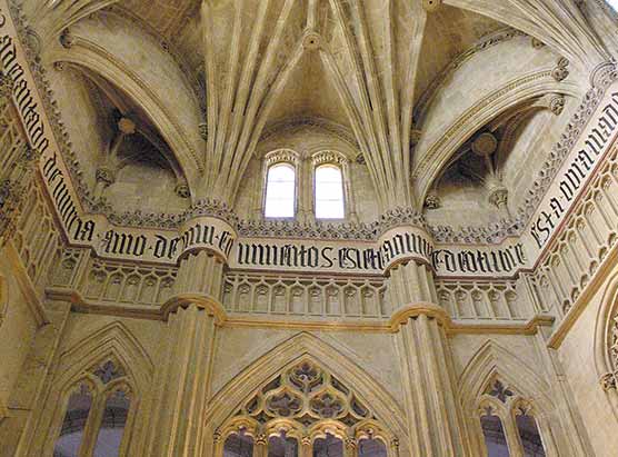 Visitar la capilla de los Velez